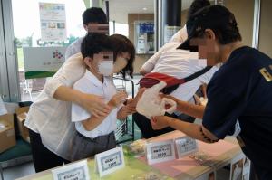 中学部販売活動③