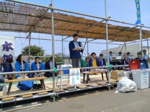 見附今町・長岡中之島凧合戦の開会式の様子