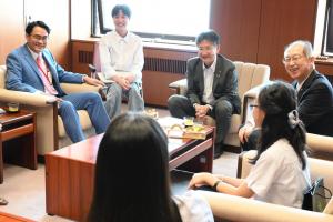 交流都市であるダナン市からの中学生が来訪したときの様子