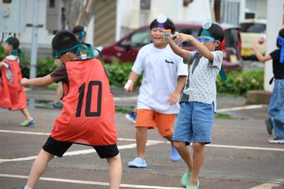 白熱した水鉄砲バトル