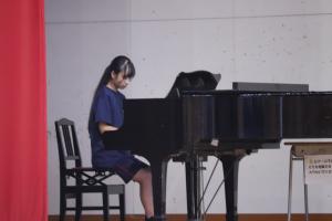 １