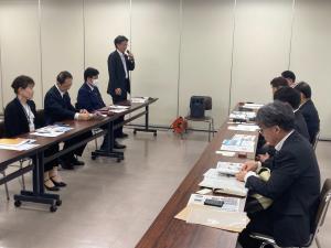 国土交通省長岡国道事務所の皆さんとの意見交換の様子