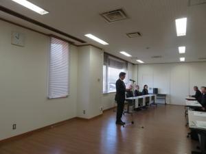 民生委員の就任式と退任式の様子