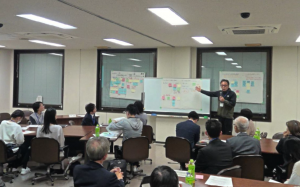 11月6日　総務文教委員会　議会活動報告会・意見交換会