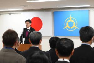 市職員への年頭のあいさつの様子