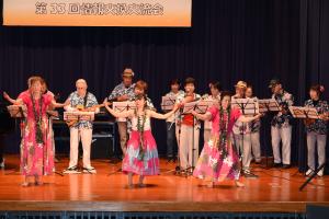 美しいフラダンス見附とウクレレふぁみりあのコラボ演奏