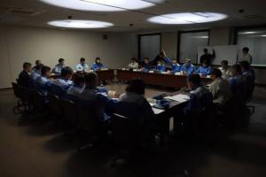 市役所職員を対象とした大規模地震想定の防災訓練の様子