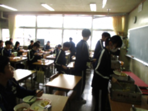 給食①