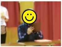 司会をする生徒