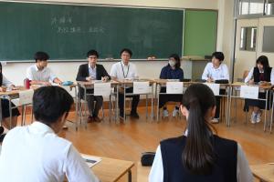 座談会の様子