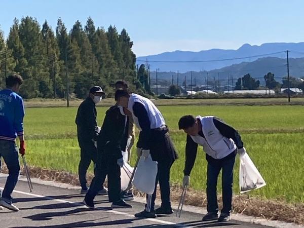 表通りじゃない場所も