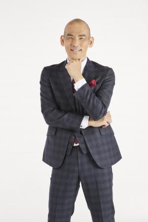 講師