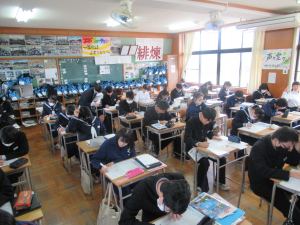 3年生社会授業の様子