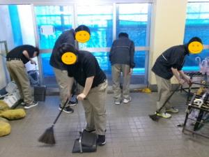 なぎの小学校の清掃