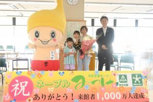 記念撮影の様子
