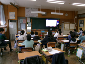 学校保健員会事業オンライン参加の様子1